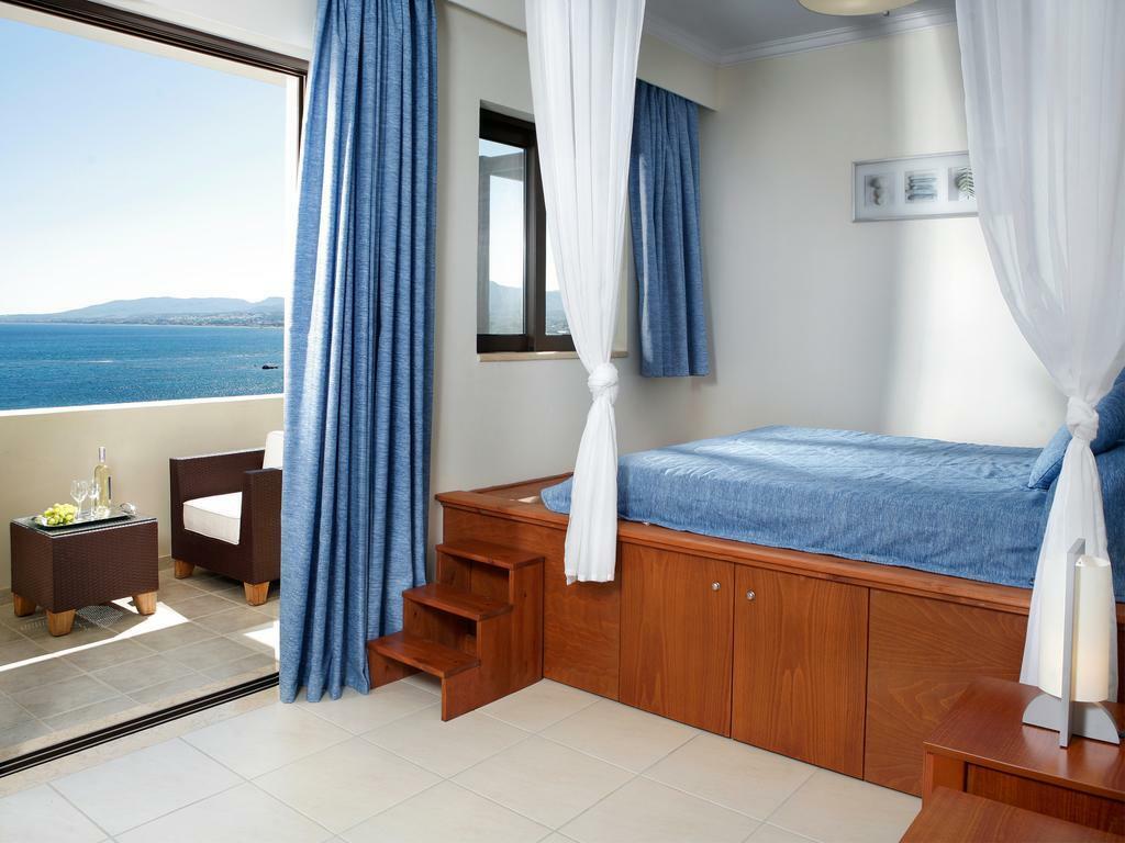 Al Mare 4*